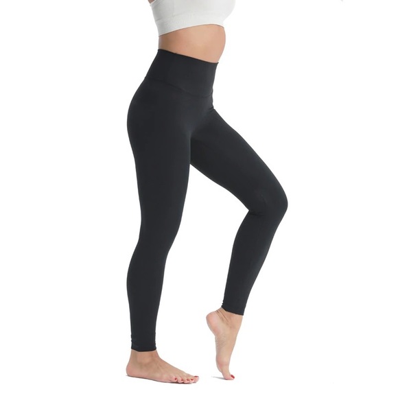 Nepoagym 28” Rhythm Black No Front Seam Curved Glute Seam Leggings - Picture 4 of 6